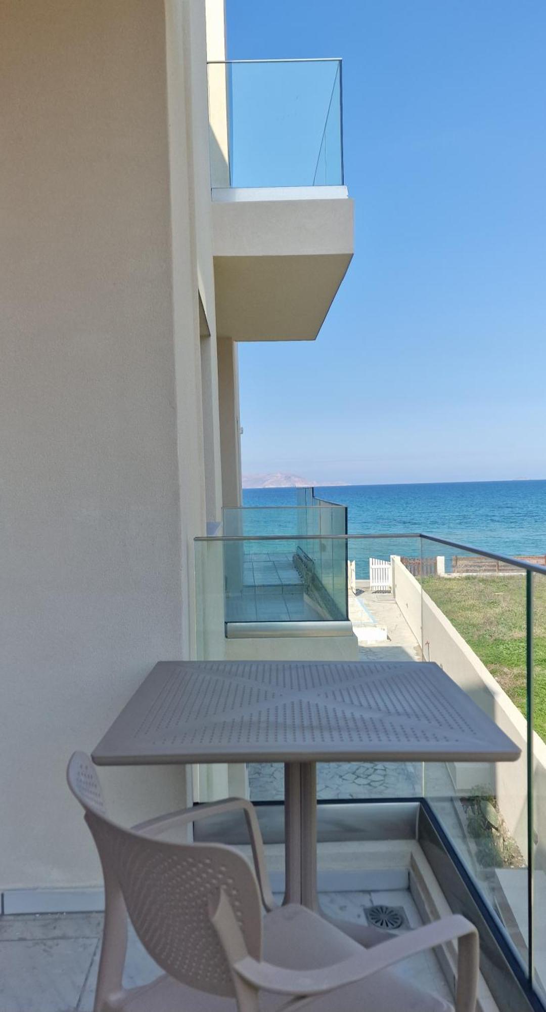 Almare Beach Kokkini Hani Exteriér fotografie
