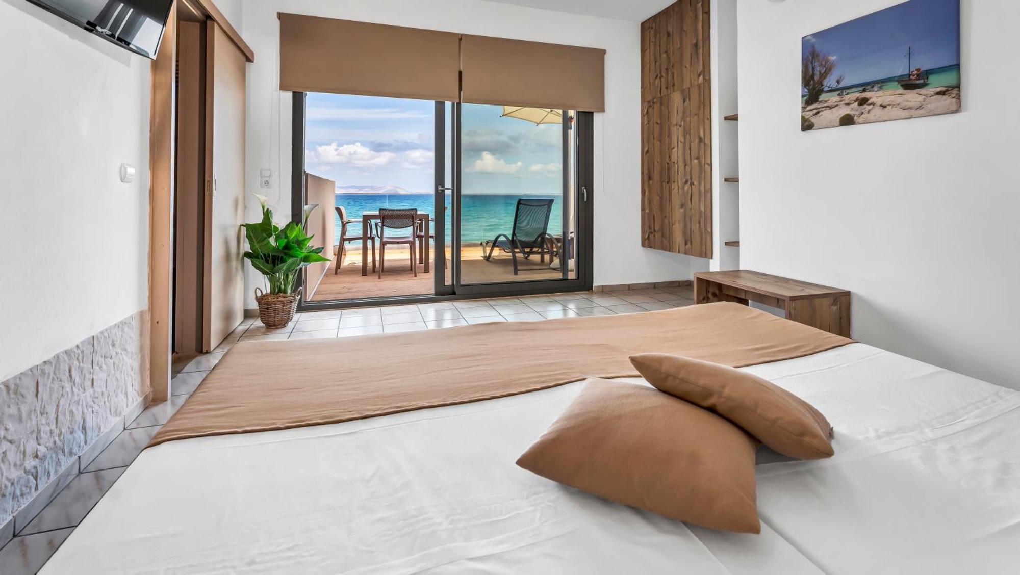 Almare Beach Kokkini Hani Exteriér fotografie